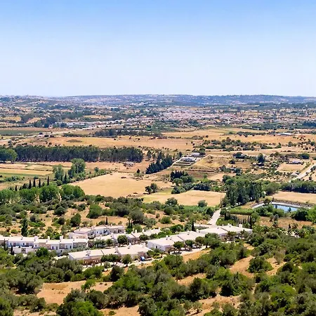 Vale Da Ribeira J By Destination Algarve Holiday home